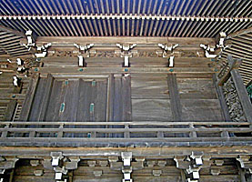 御霊神社（鎌倉権五郎神社）本殿左側面