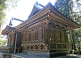 御霊神社（鎌倉権五郎神社）本殿左背面