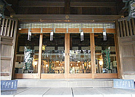 平塚八幡宮拝所