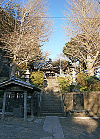 久木神社拝殿遠景