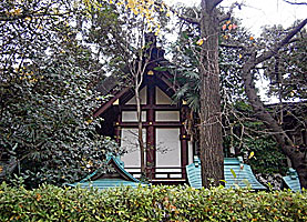 稲毛神社本殿右側面