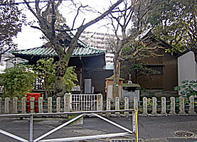 逸見鹿嶋神社社殿左側面