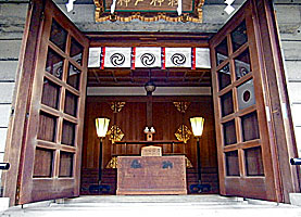 相模神戸神社拝所