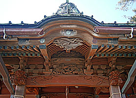 金田走湯神社拝殿彫刻