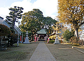 久里浜八幡神社参道