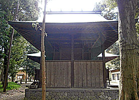 上大井三嶋神社本殿背面