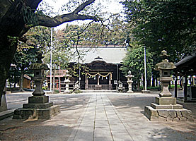上大井三嶋神社拝殿遠景