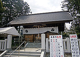 本村神明社拝殿左より