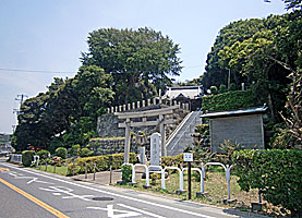 長井熊野神社社頭左より