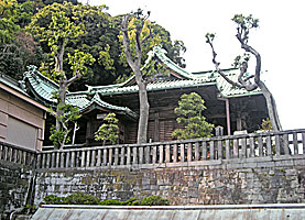 西浦賀叶神社社殿右側面