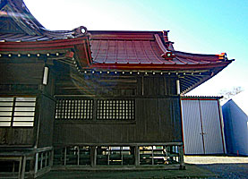 西富岡八幡神社本殿左側面