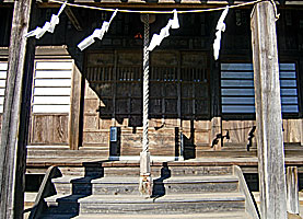 西富岡八幡神社拝所