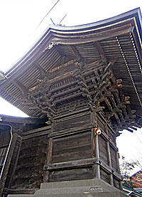女躰神社本殿左背面