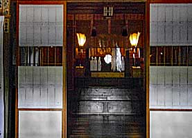 飯山龍蔵神社拝殿内部