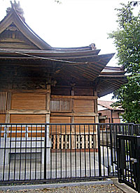 坂戸御嶽神社社殿（本殿部）左側面