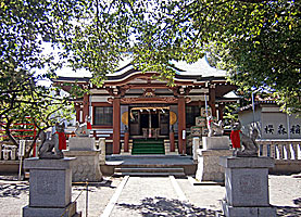 櫻森稲荷神社拝殿遠景