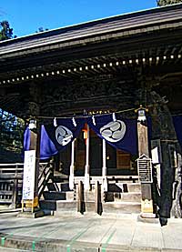稲田菅子之神社拝殿向拝左より