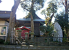 高田熊野神社拝殿左側面
