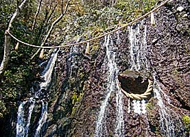 玉簾神社玉簾の滝