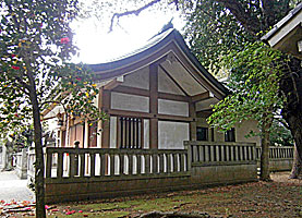 麻生月讀神社社殿全景左より