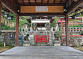 松ヶ崎新宮神社拝殿より幣殿を望む