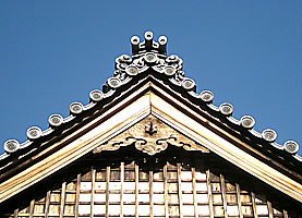 江島杉山神社拝殿懸魚