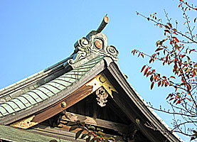 半田稲荷神社本殿左懸魚