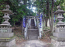 平尾杉山神社参道