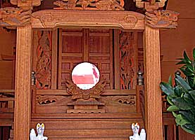 寶童稲荷神社社殿近景