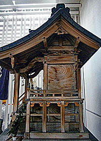 歌舞伎稲荷神社社殿左側面