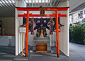 歌舞伎稲荷神社鳥居