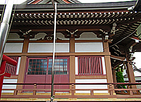 高ヶ坂熊野神社拝殿右側面