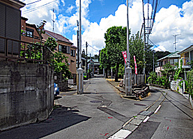 高ヶ坂熊野神社参道入口