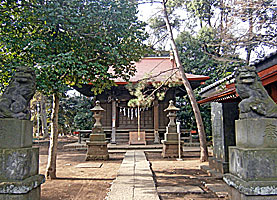 虎狛神社拝殿遠景