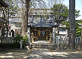 栗原氷川神社拝殿