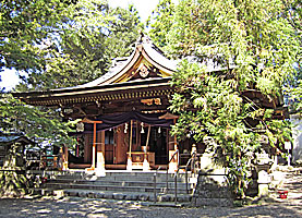 武蔵阿蘇神社拝殿遠景
