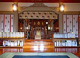 東向島長浦神社拝殿内部