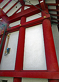 葛飾中原八幡神社本殿左背面