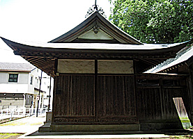 西田杉山神社拝殿左側面