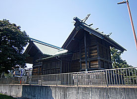 西小松川天祖神社社殿左後方より