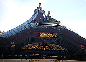 王子神社拝殿本懸魚