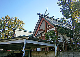 大川町氷川神社社殿左背面