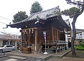 市野倉太田神社拝殿左より