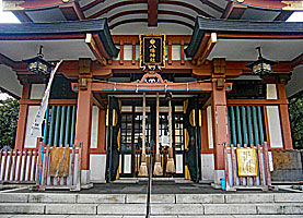 鮫洲八幡神社拝殿近景正面