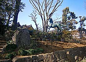 千束八幡神社（洗足池八幡宮）池月像