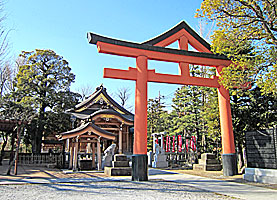 新宿日枝神社社殿遠景