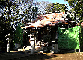 城山熊野神社拝殿左より