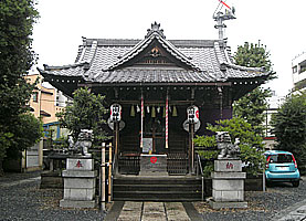高田氷川神社拝殿正面