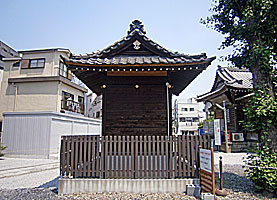 高田姫稲荷神社社殿背面