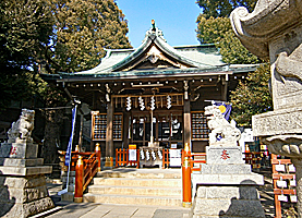 立石熊野神社拝殿左より